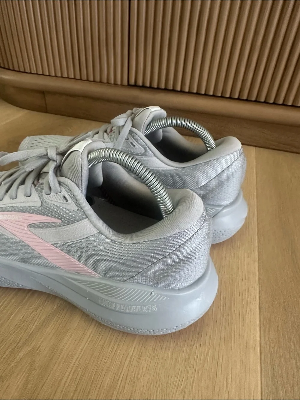 Brooks Women's Light Gray and Pink Athletic Running Shoes